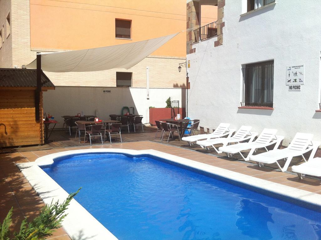 Apartamentos Ar Caribe Lloret de Mar Exterior photo